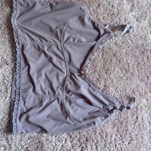 Elegant Lace Trim Bralette in Soft Purple